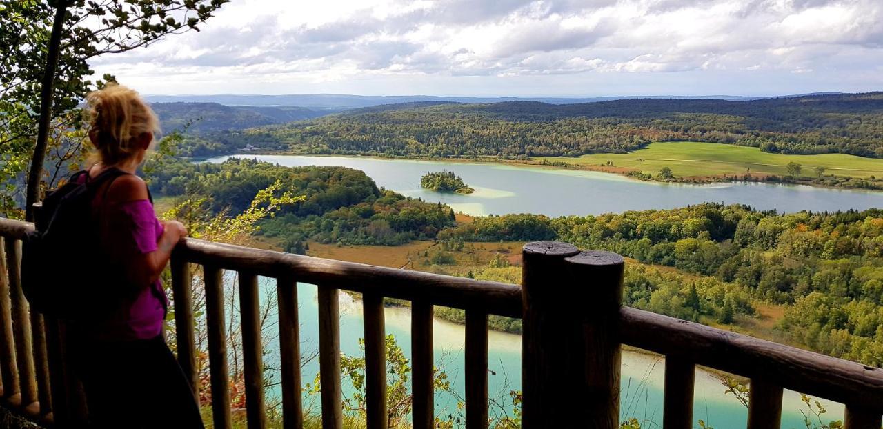 Le Jura En Toutes Saisons Piscine, Spa, Location Vtt, Balades 2Cv, Climatisation Bonlieu 외부 사진