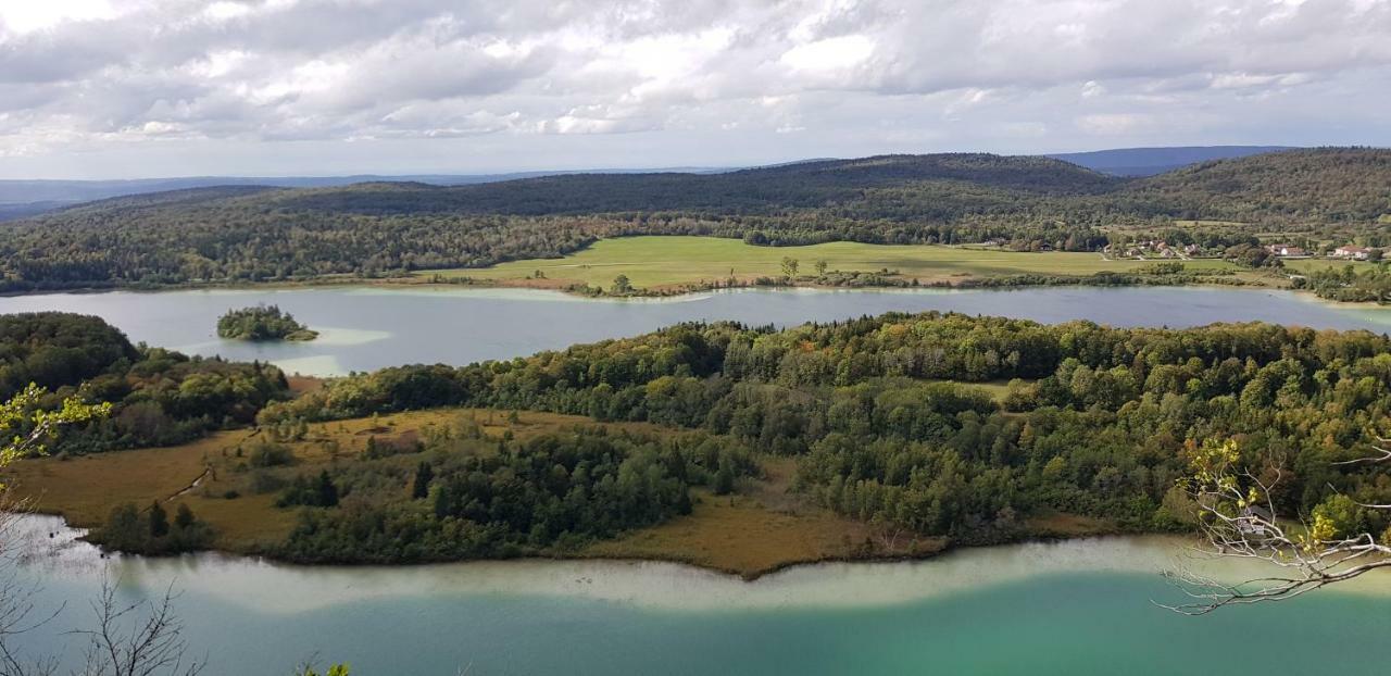 Le Jura En Toutes Saisons Piscine, Spa, Location Vtt, Balades 2Cv, Climatisation Bonlieu 외부 사진